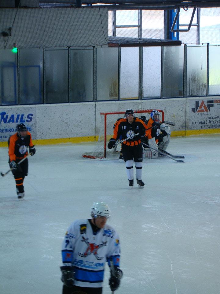 300824_306670279343322_100000010580441_1325804_1351505562_n